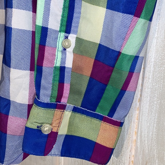 Fall Gap Button down flannel - Picture 4 of 6